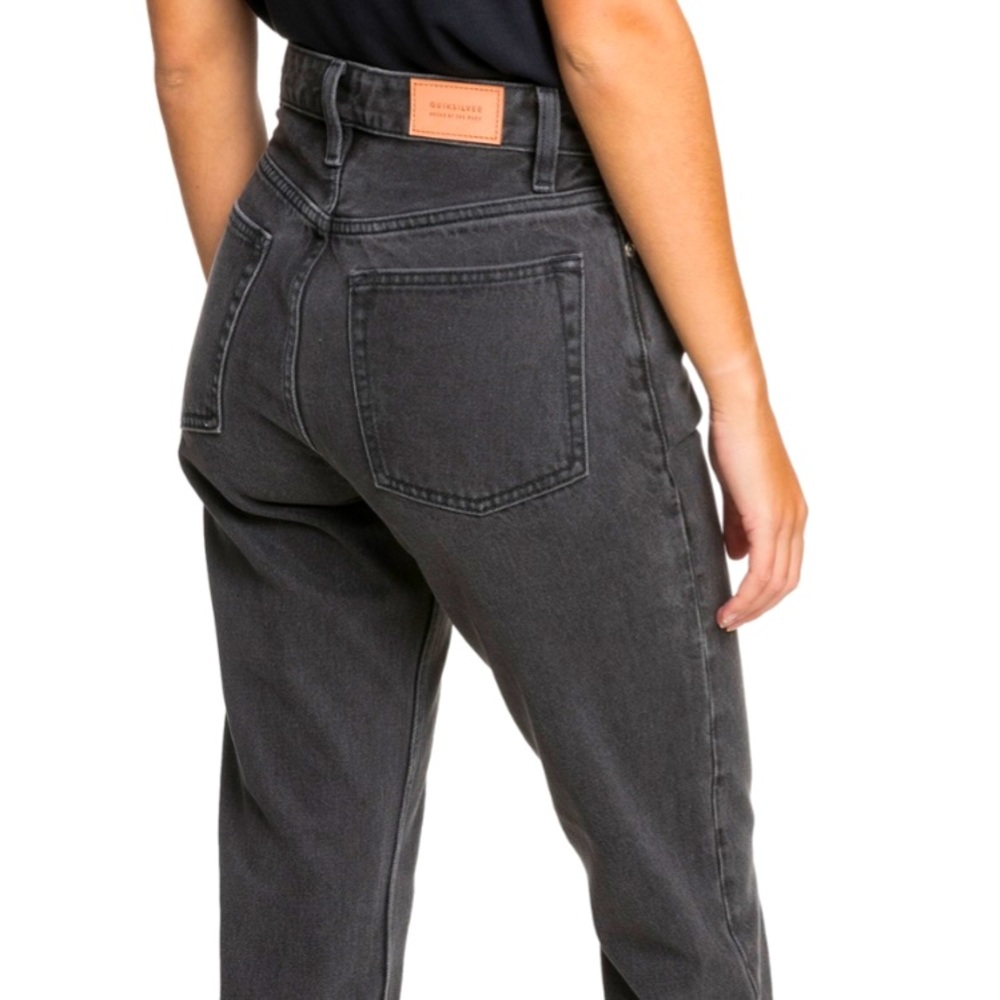 Womens quicksilver jeans!